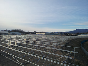 太陽光パネル単管架台